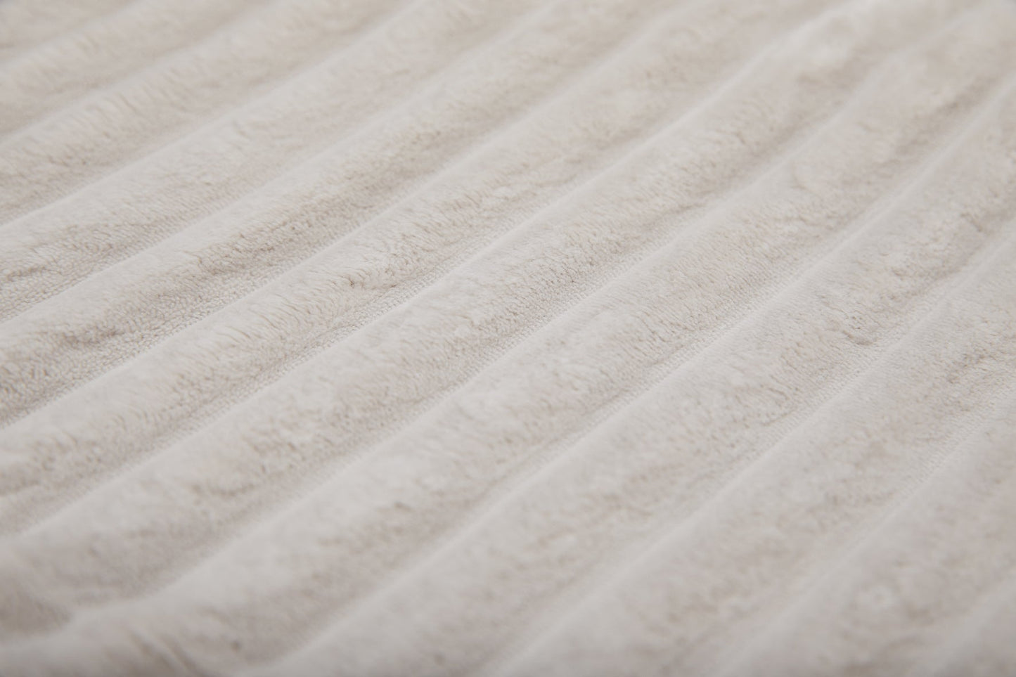 Kuscheldecke VÄRME Breitcord