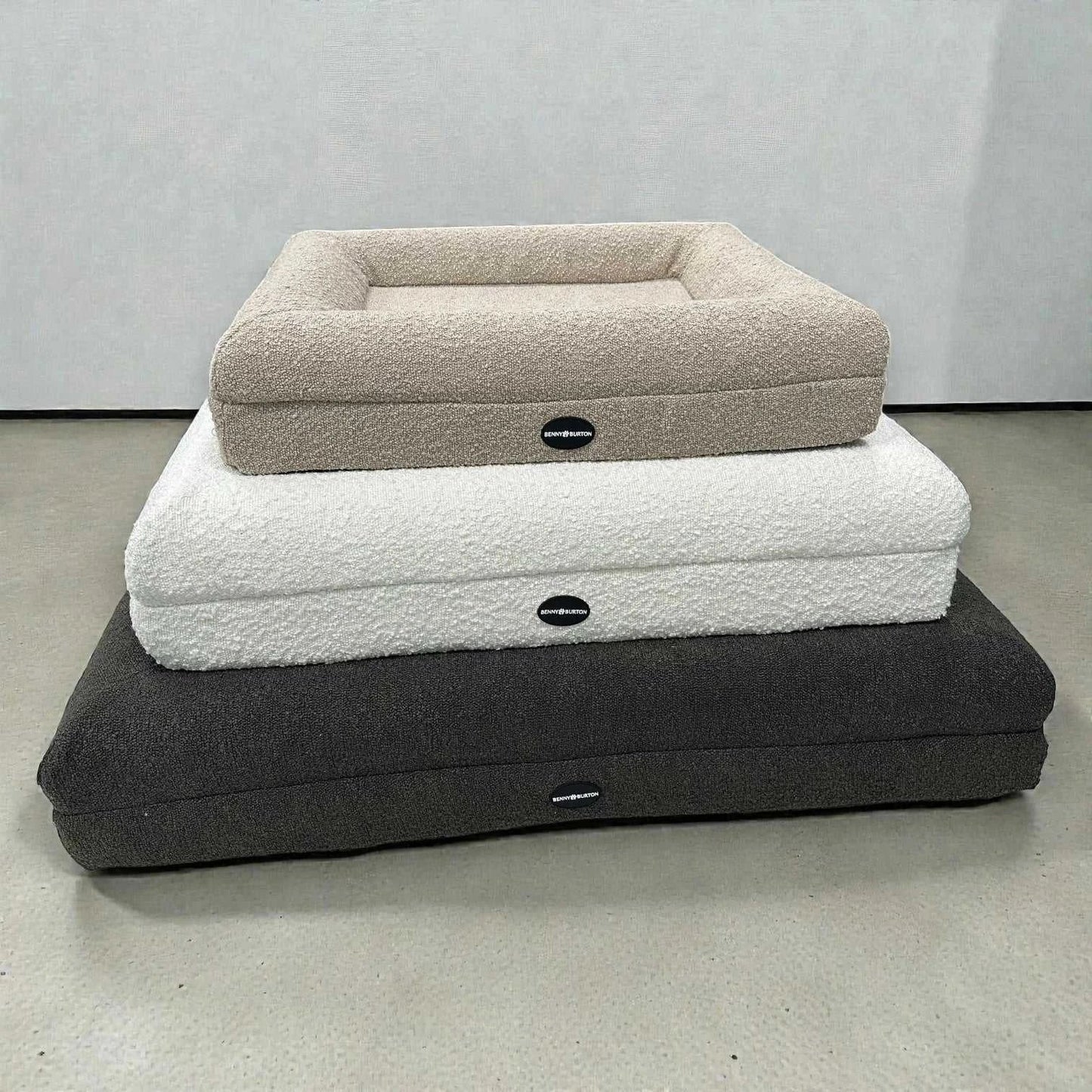 Hundebett Barklay Größe L mit Bouclébezug