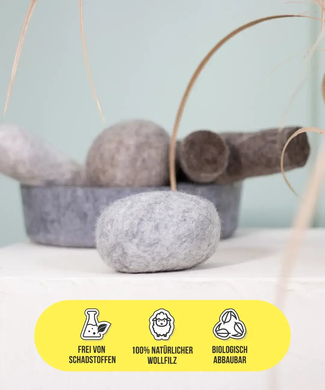 BUDDY. Hundeleksak av ullfilt "Kieselsten" 